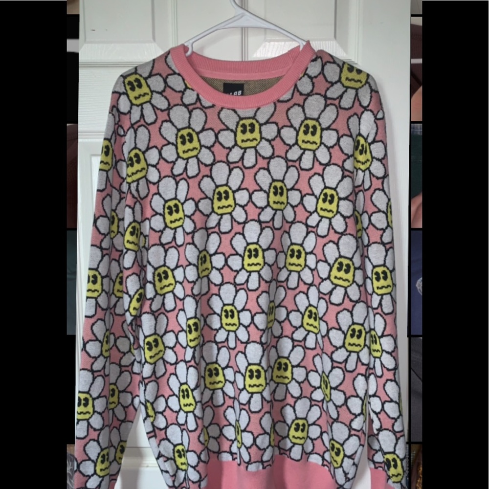 brand new Pink flower sweater